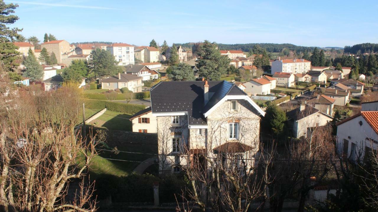 Les Marronniers Bed & Breakfast Saint-Didier-en-Velay Екстериор снимка